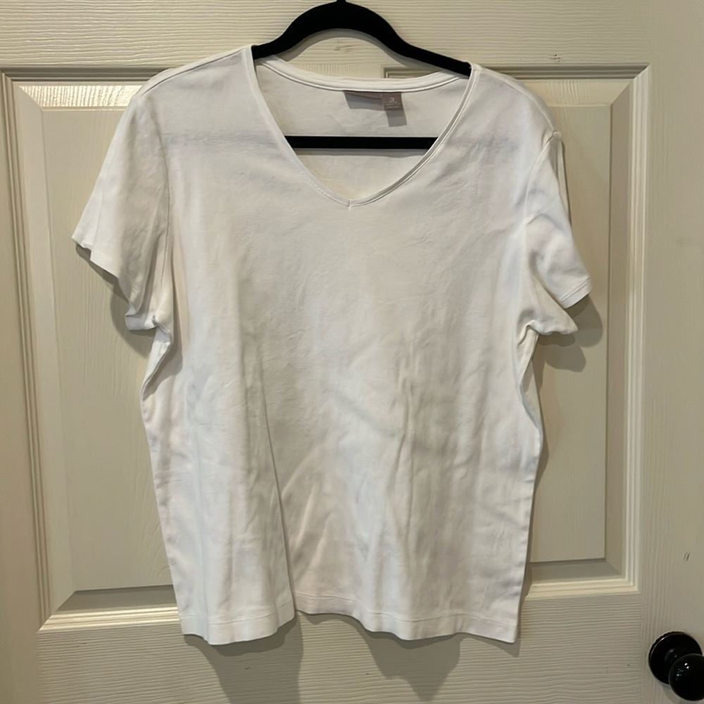 Chicos white tee, size 3 🔵